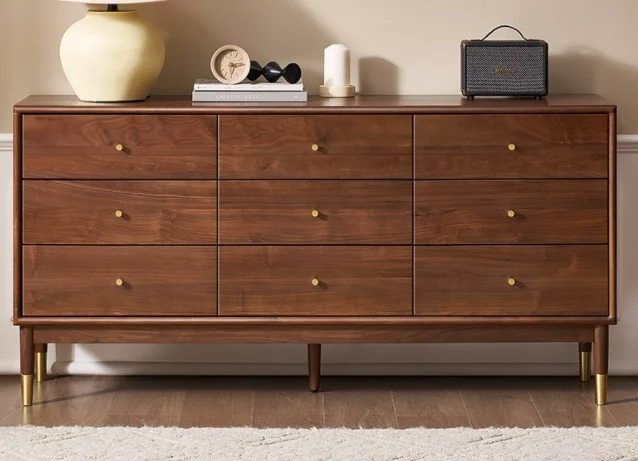 9-Drawer Dresser (B5033) — main view