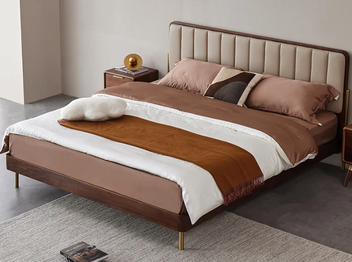 Upholstered Bed (I8019) — main view